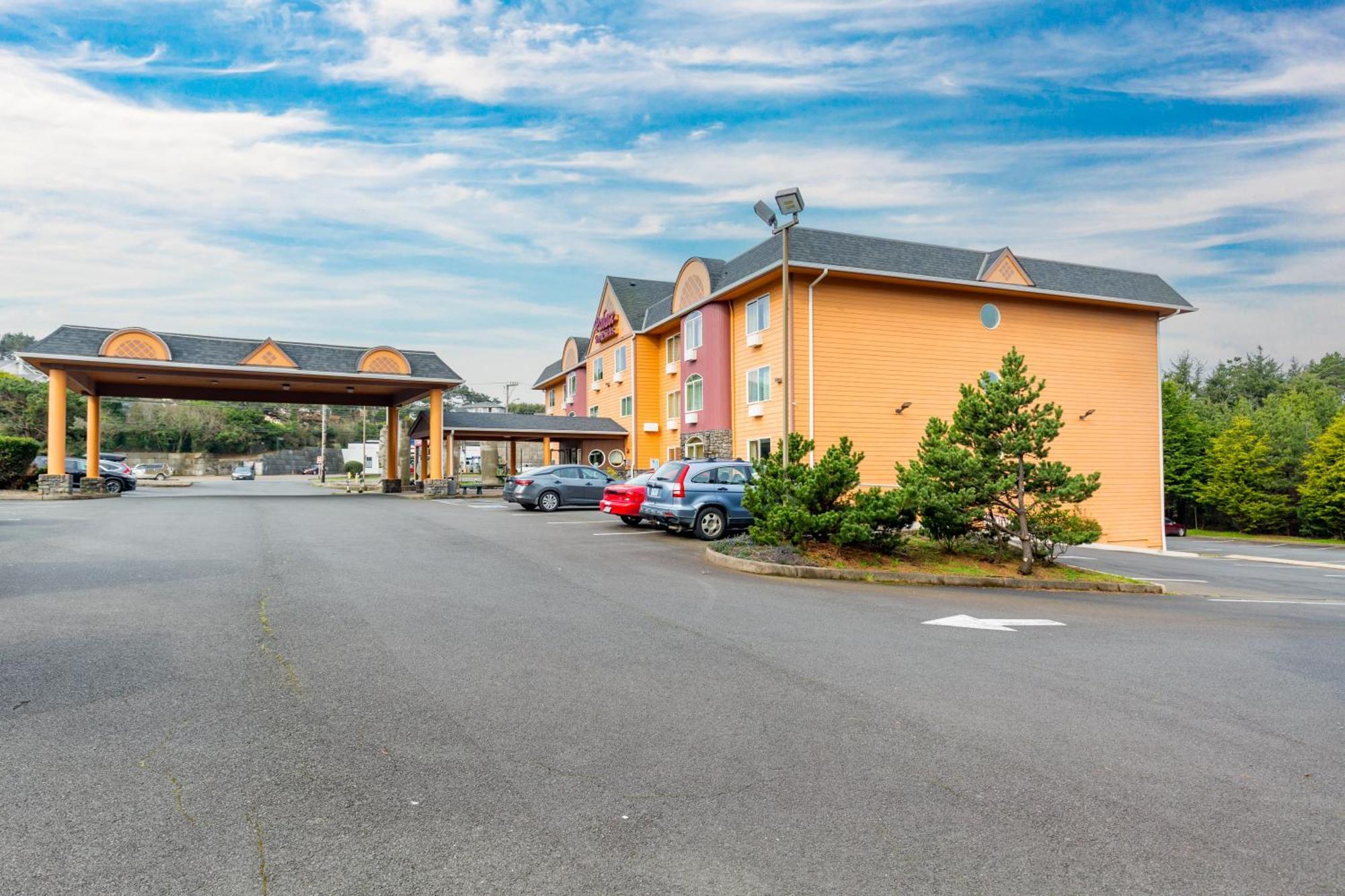 Palace Inn & Suites Lincoln City Zewnętrze zdjęcie