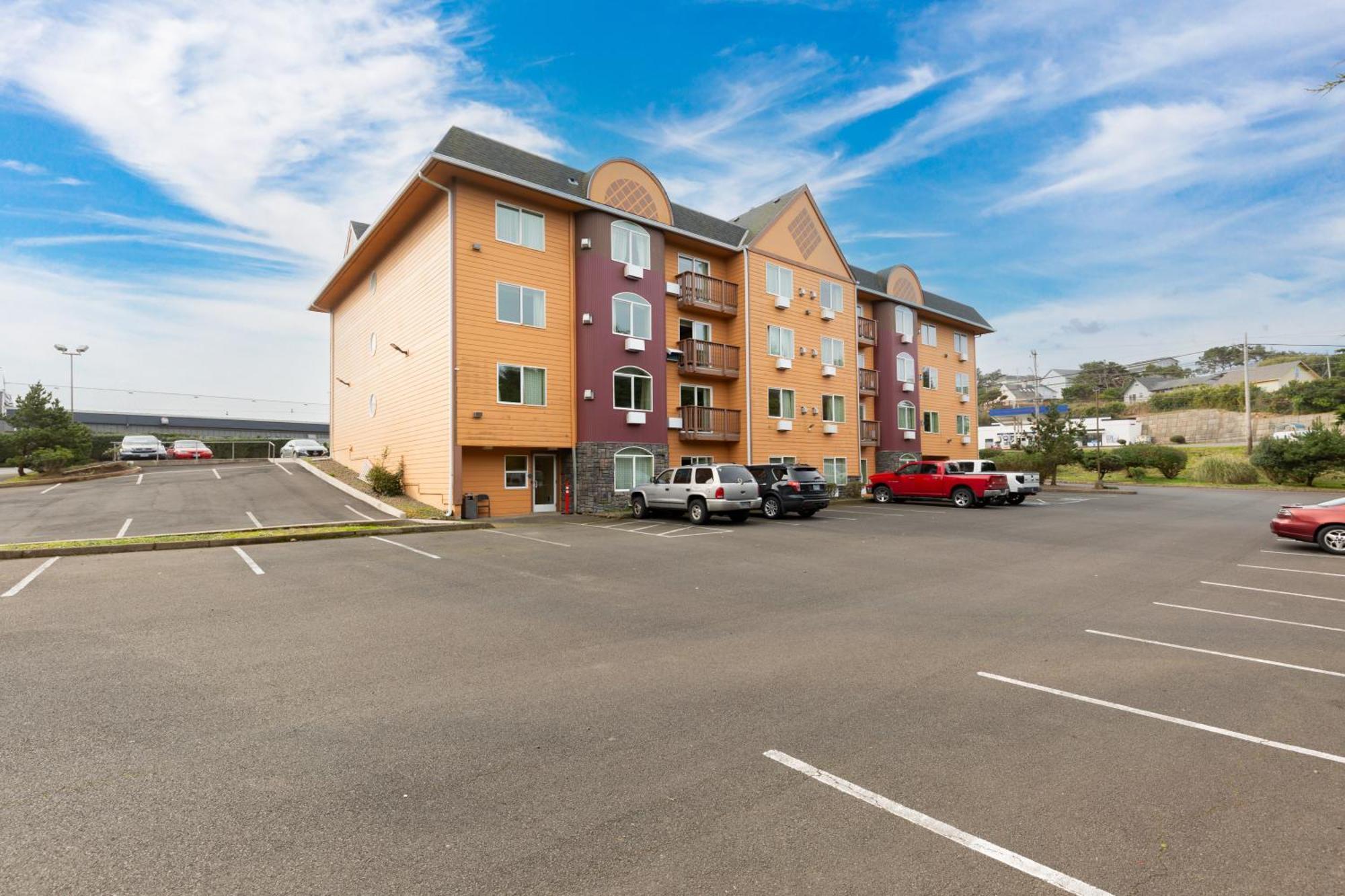 Palace Inn & Suites Lincoln City Zewnętrze zdjęcie