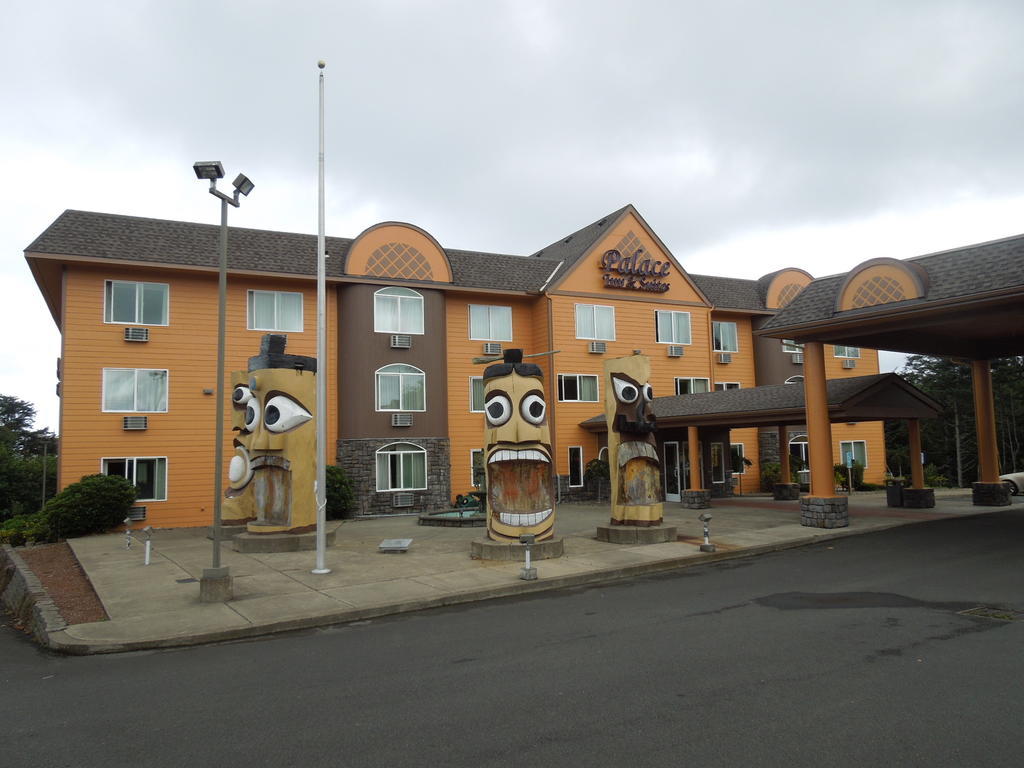 Palace Inn & Suites Lincoln City Zewnętrze zdjęcie