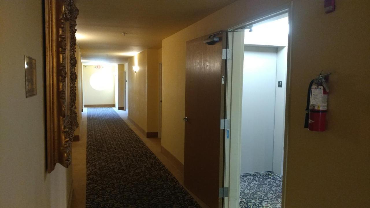 Palace Inn & Suites Lincoln City Zewnętrze zdjęcie