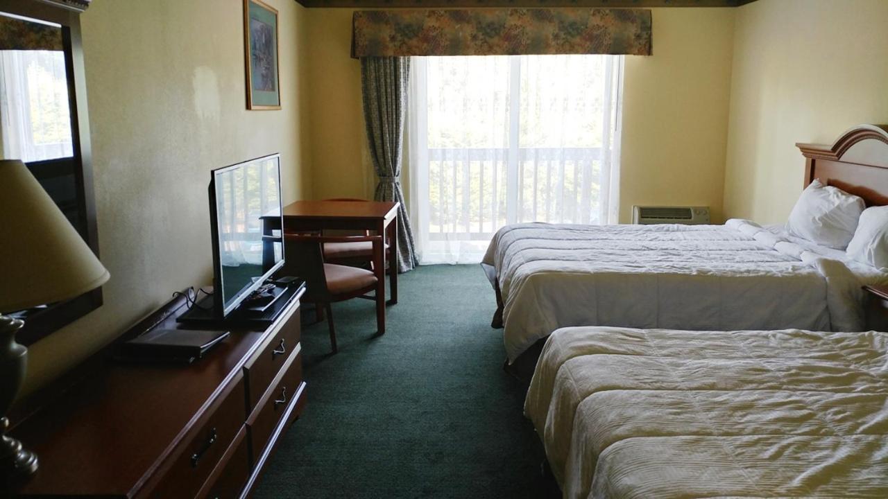 Palace Inn & Suites Lincoln City Zewnętrze zdjęcie