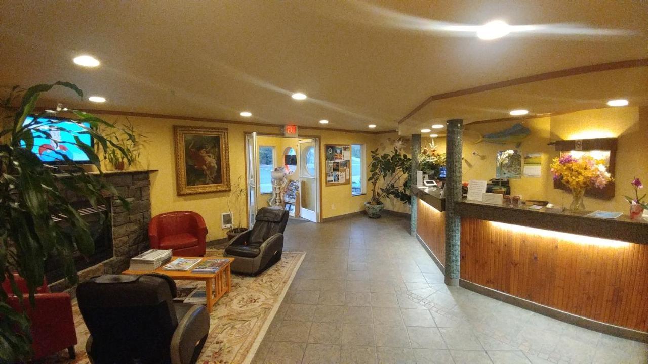 Palace Inn & Suites Lincoln City Zewnętrze zdjęcie
